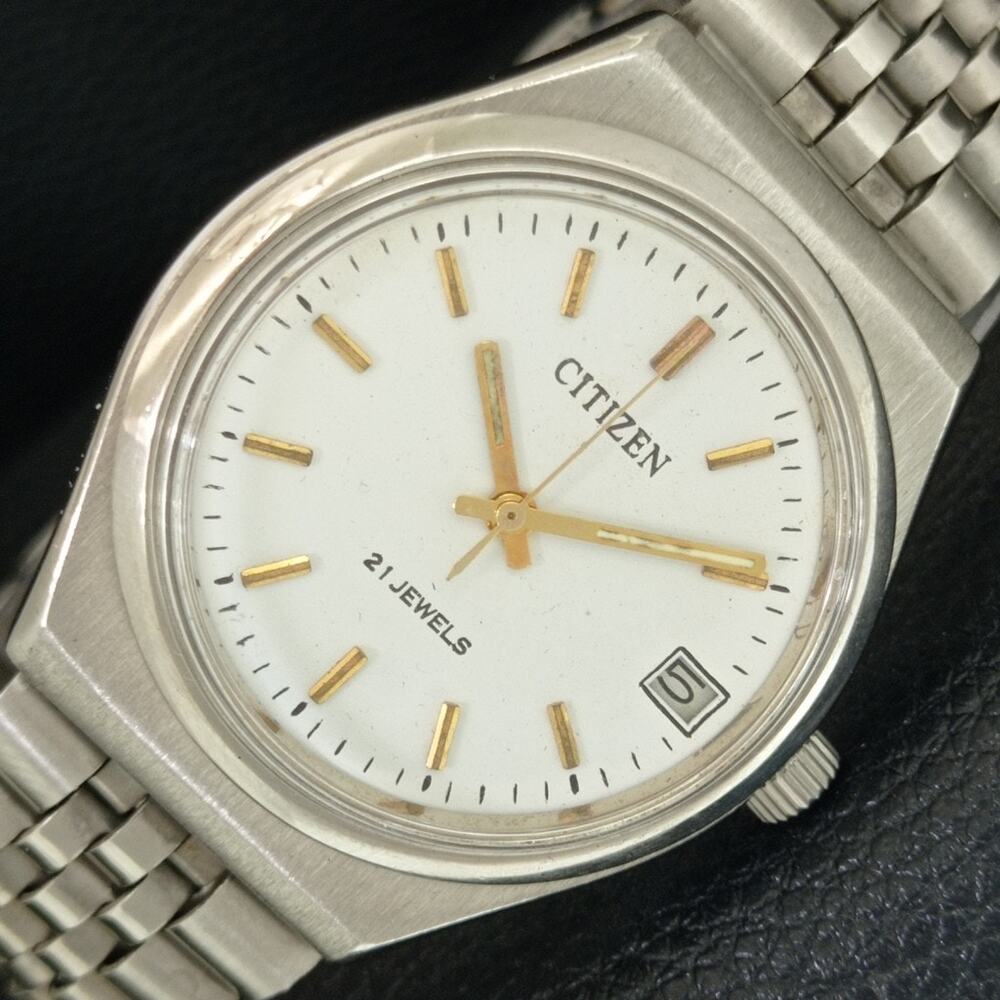 Vintage 1977 Citizen Manual Mens Silver Watch W/daydate & White accents